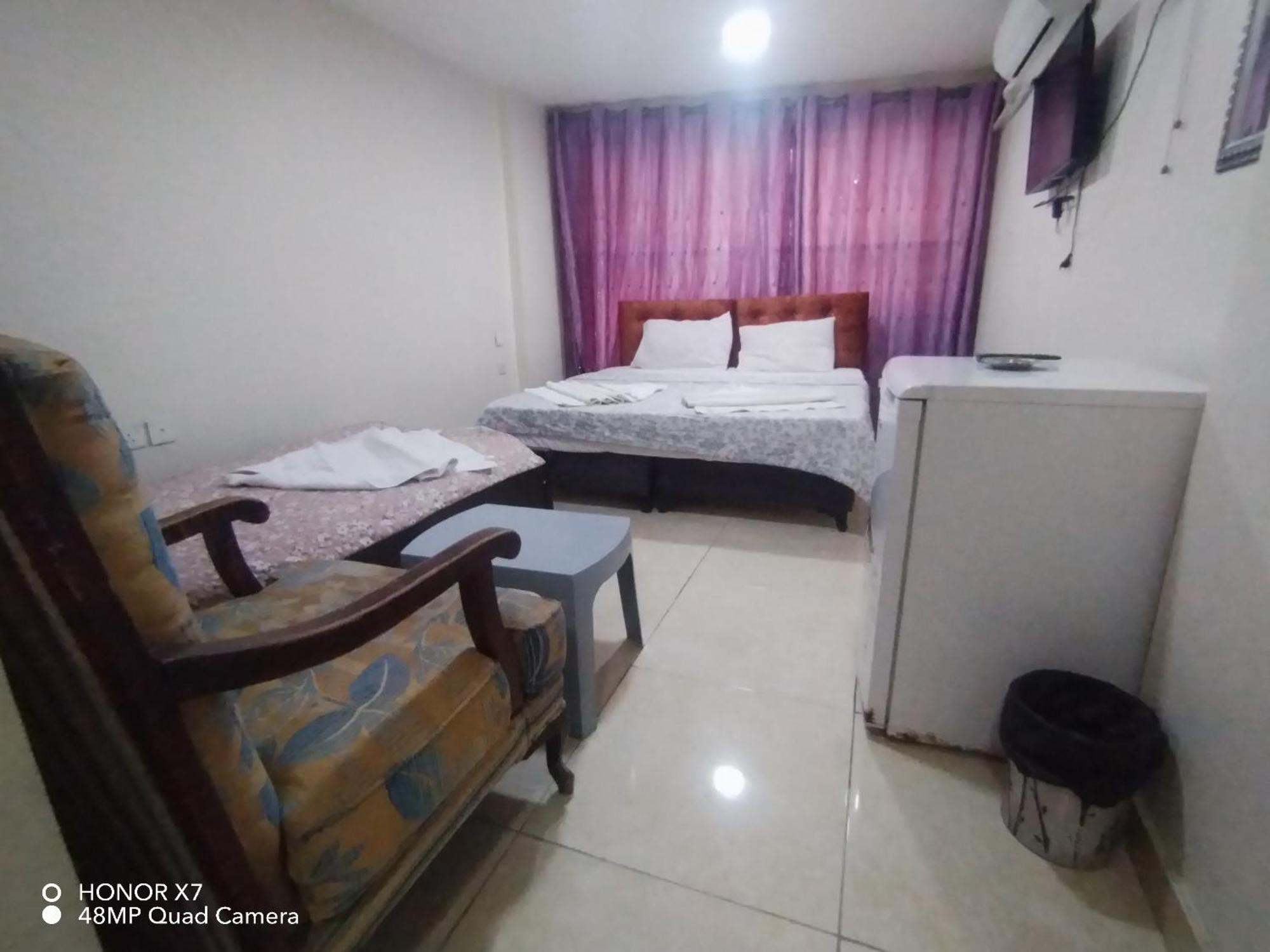 Farah Plaza Hostel &Hotel Apartments Aqaba Luaran gambar